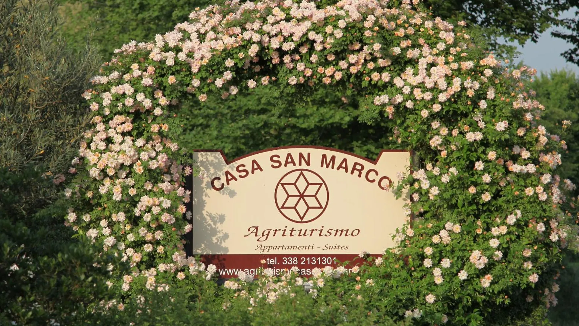 הוילה קסטלנואובו דל גארדה Casa San Marco