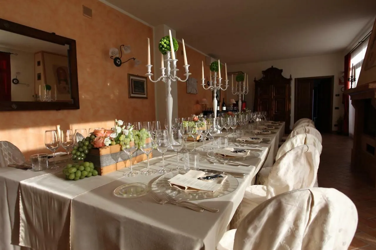 הוילה קסטלנואובו דל גארדה Casa San Marco בית חווה